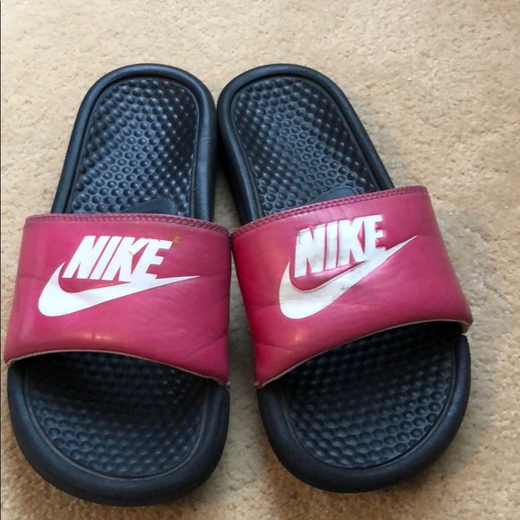 nike slip ons sandals